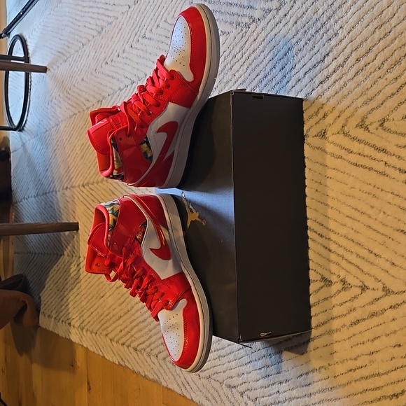 2021 Jordan 1 Mid SE ‘Barcelona Sweater red` 9.5 - Picture 11 of 16